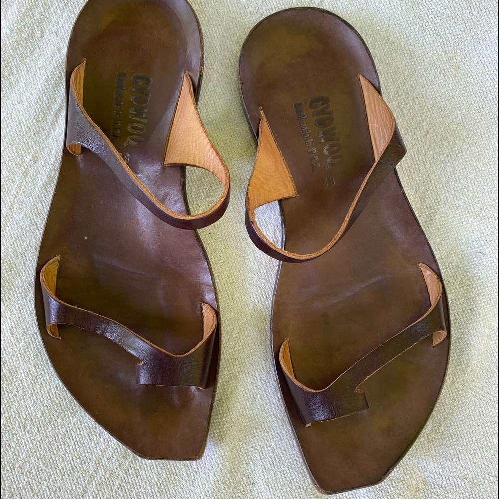 CYDWOQ minimalist sandals